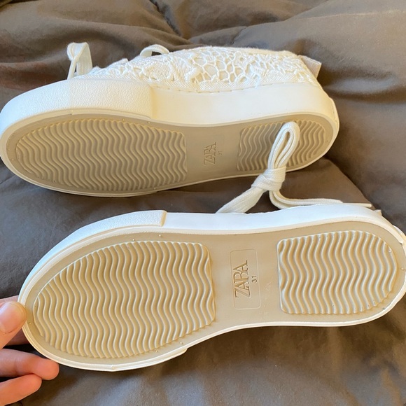 Girl lace sneakers zara 13,5 - Picture 3 of 3